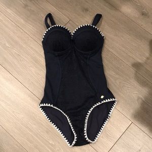 Sunseeker one piece bathing suit